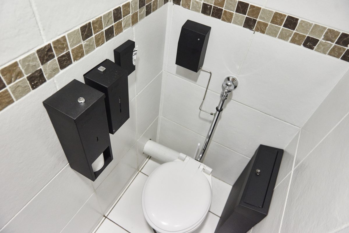 Fully equipped bathroom cubicle