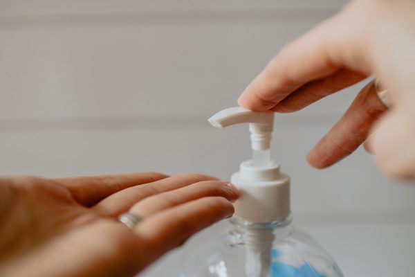 A reminder of the benefits of liquid hand sanitisers | Bidvest Steiner